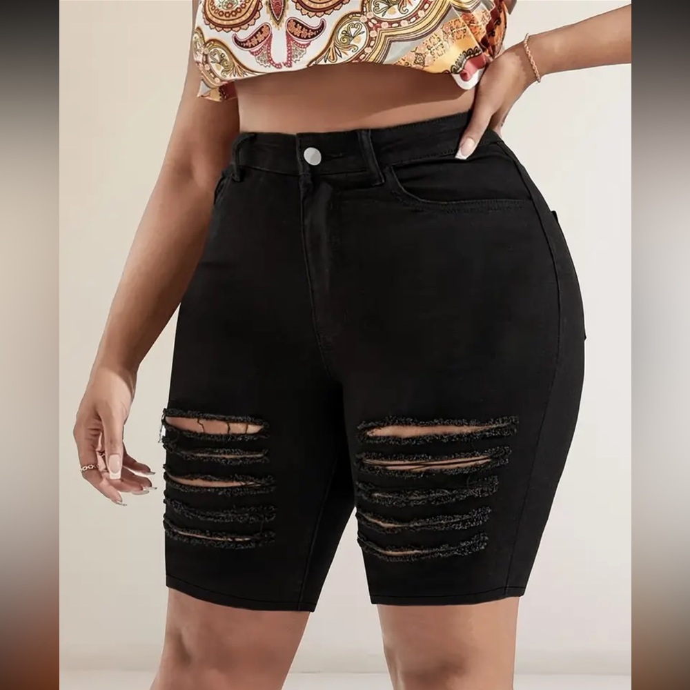 Women's Casual Denim Shorts, Plus Size Plain Ripped High Rise Stretchy Bermuda